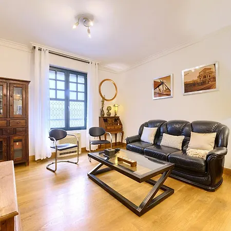 Vivienda Turistica Acogedora Y Elegante En Irala Apartment Bilbao Exterior photo